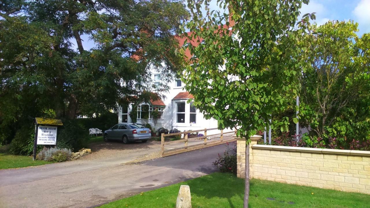 Brook House Bed & Breakfast Broadway  Exterior photo